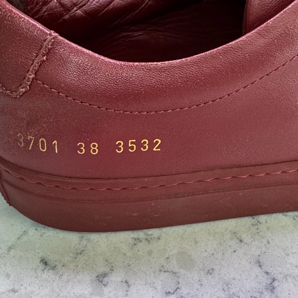 Common Projects Achilles Low BRICK (Wine) Leather Sneakers HTF  Sz 38 WOMAN - Picture 2 of 11